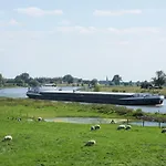 Vesting De Bronsbergen Vakantiepark Zutphen